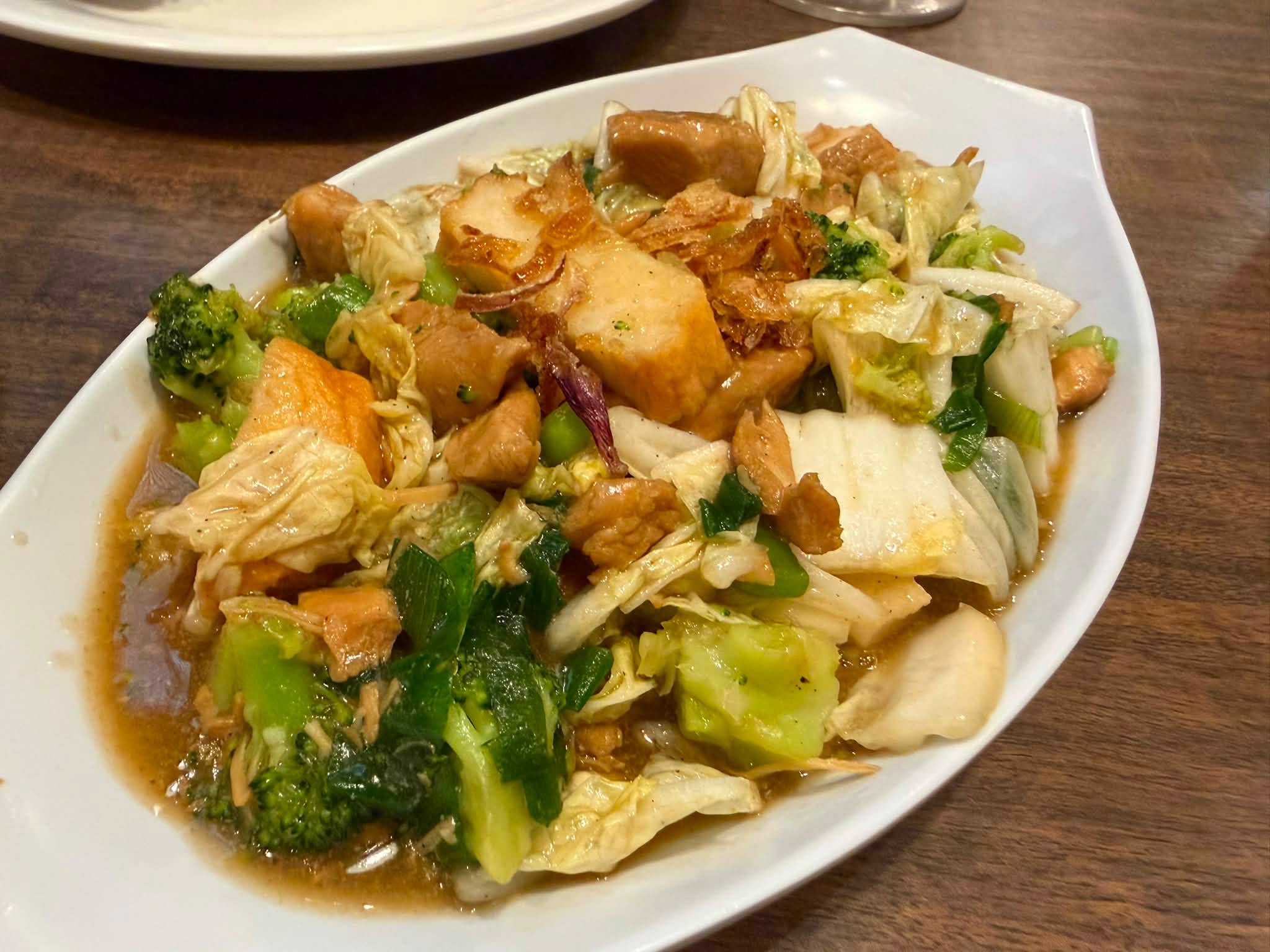 daun_pisang_resto_grand_batam_mall_jul2026_patricksatolee_03