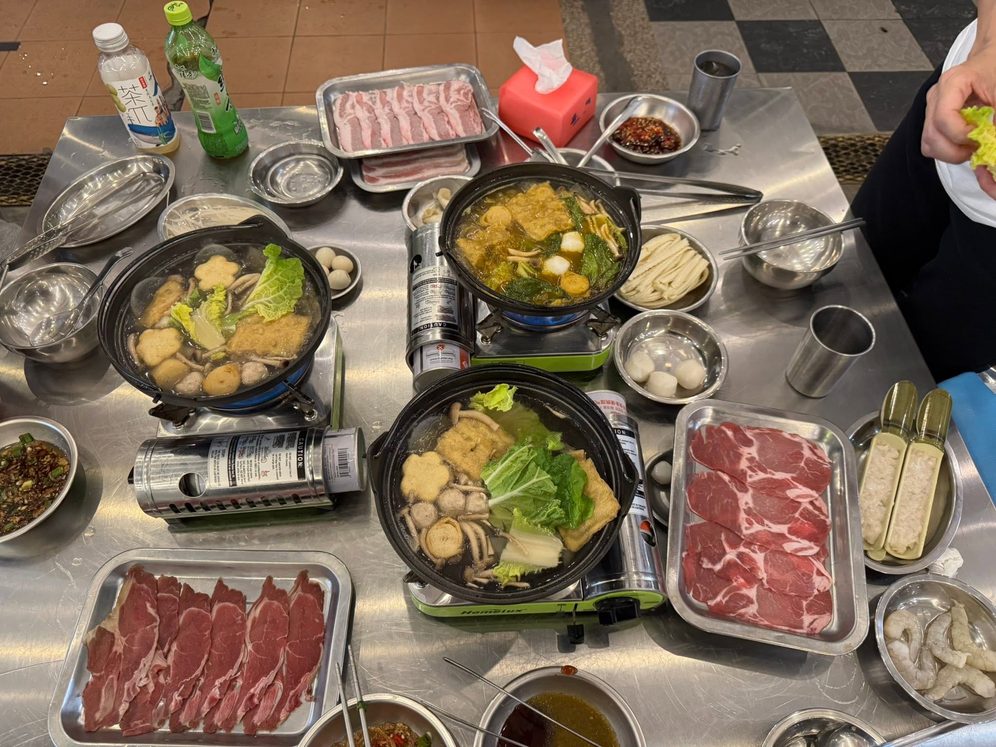 super_mart_hotpot_jul2026_alwyndavid_01