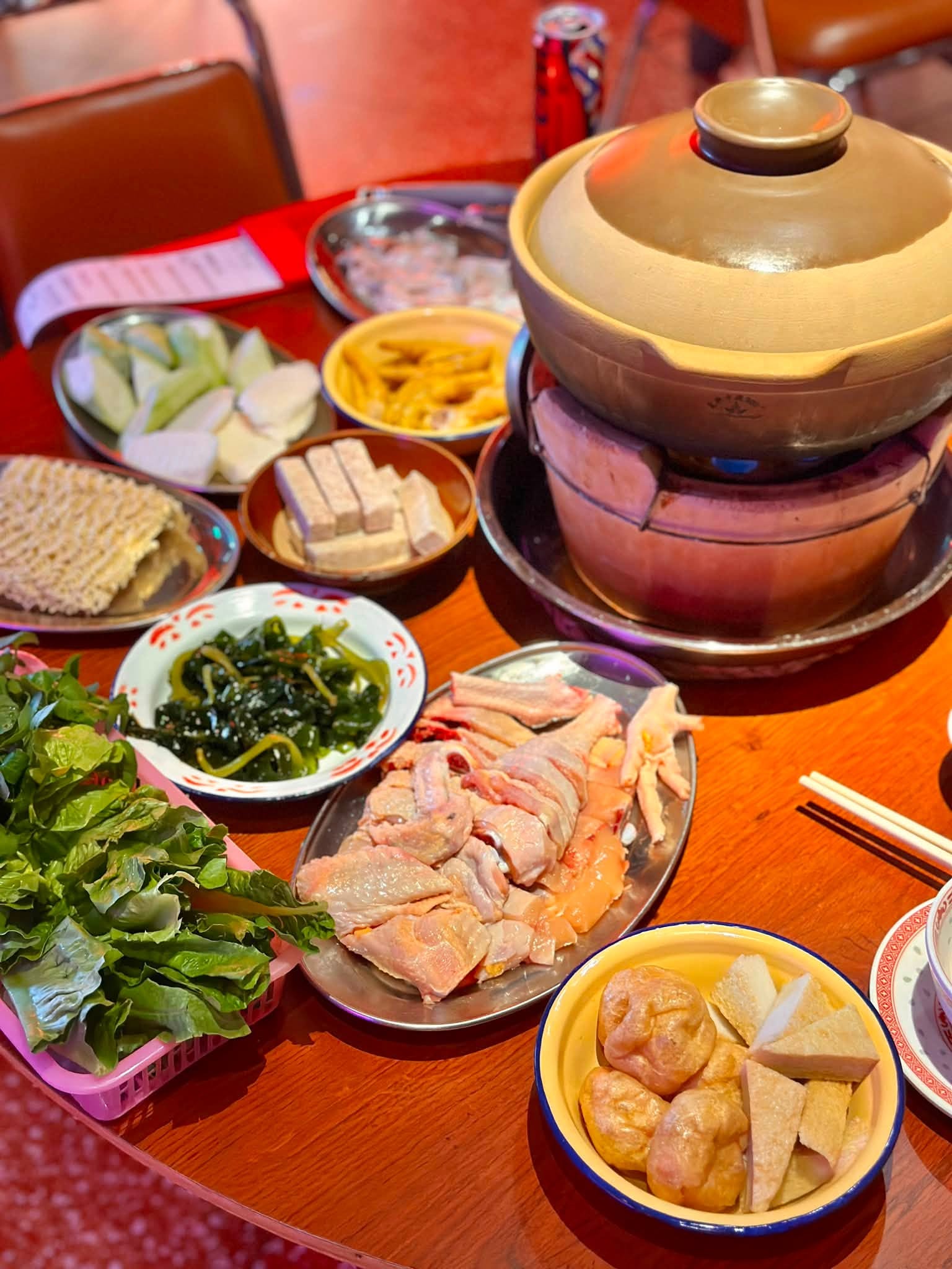 a_zhao_chicken_pot_aug2026_connietss_01