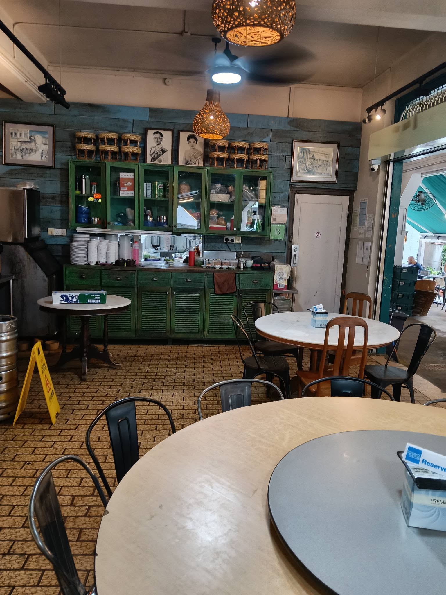 little_elephant_thai_bistro_aug2026_alanang_04