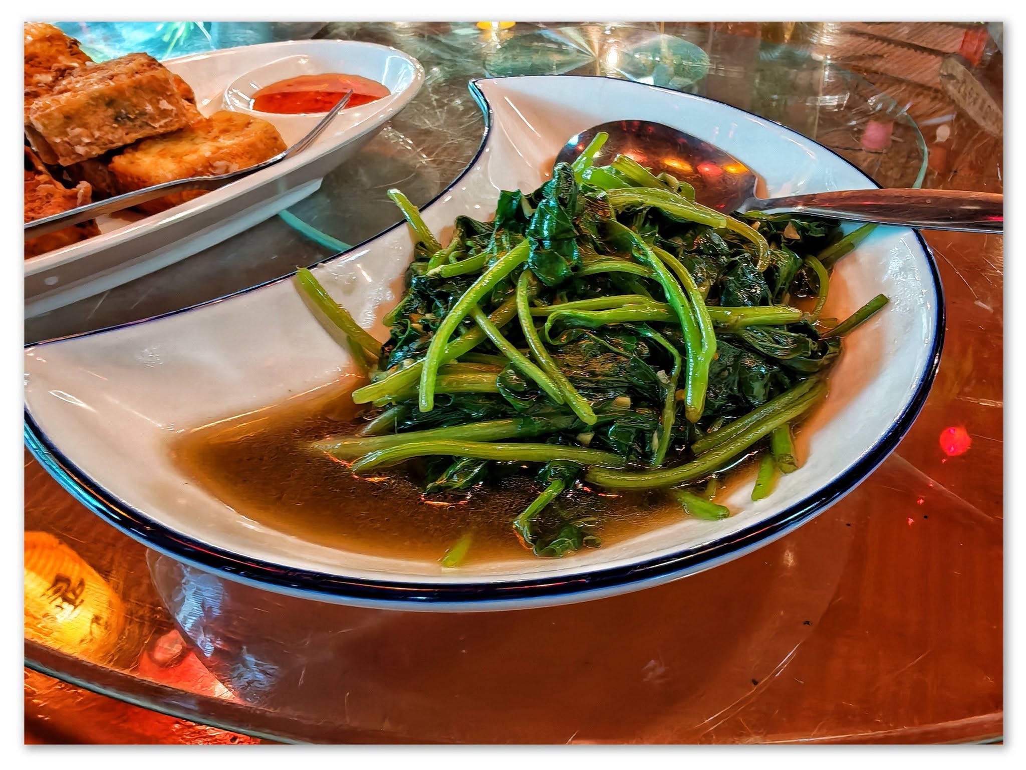 country_home_seafood_restaurant_sep2026_hedgesliang_03