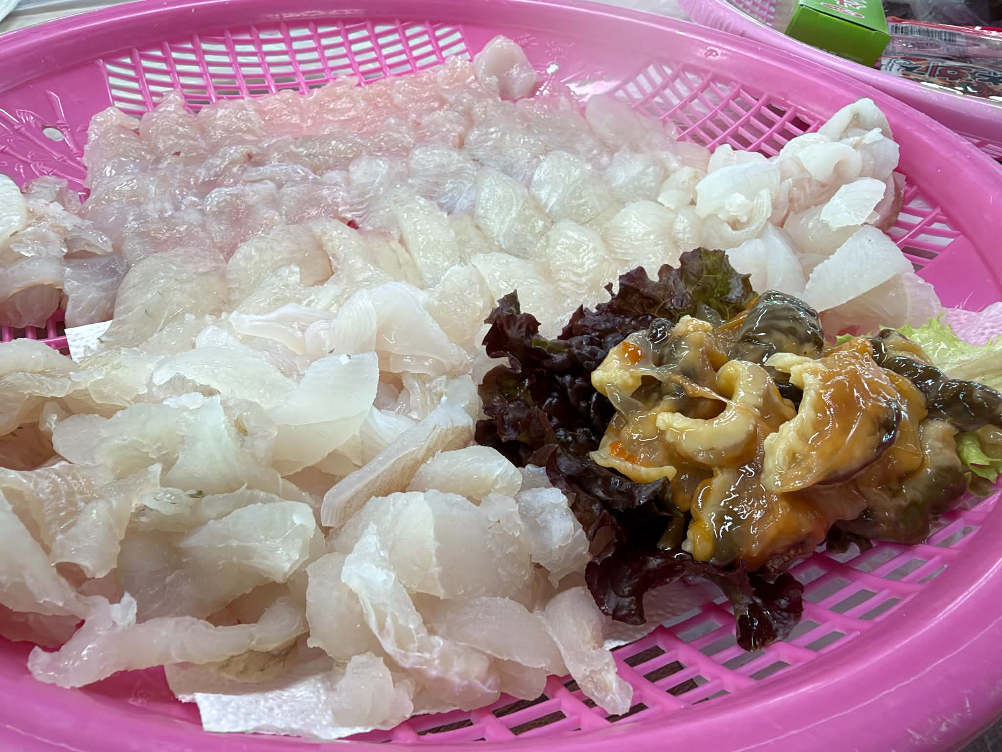 dongmyeong_seafood_center_oct2026_lukesoon_02a